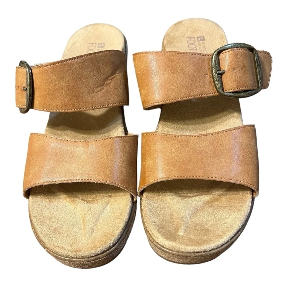White Mountain Slip On Tan Heeled/Lift Sandals Size 10m